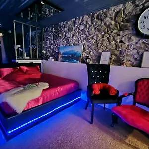  Appartement Sweet Loft Grenoble-love Avec Jacuzzi & Sauna